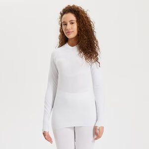 White thermical shirt for sport